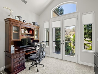 Luxury Living at Brighton Crest! Perfectly positioned - photo 33