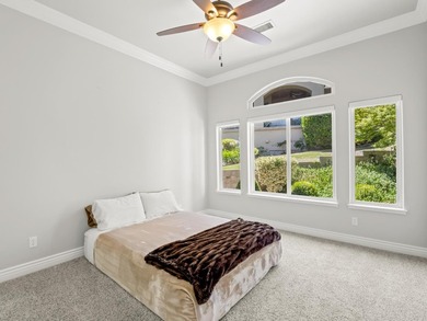 Luxury Living at Brighton Crest! Perfectly positioned - photo 43