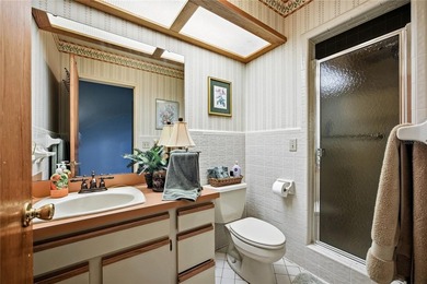 Welcome to a truly one of a kind Lake Geneva waterfront retreat - photo 45