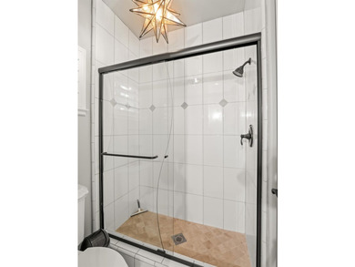 Luxury Living at Brighton Crest! Perfectly positioned - photo 49
