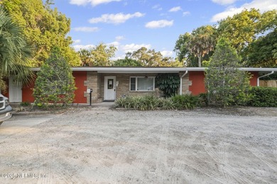 Zoned C/R/O. ADA compliant. Designated office space for multiple - photo 4