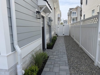 **READY FOR YOU TO MOVE IN*** New Construction Coastal - photo 26