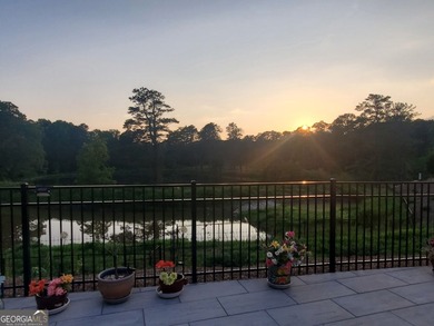 Rare lake-view opportunity in The Courtyards at Bailey Farms, a - photo 26