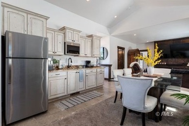 Private and secure oasis in Southern Utah/Northern Arizona - photo 31