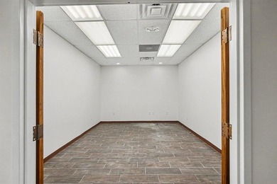 Rare opportunity to own a fully renovated commercial office - photo 33