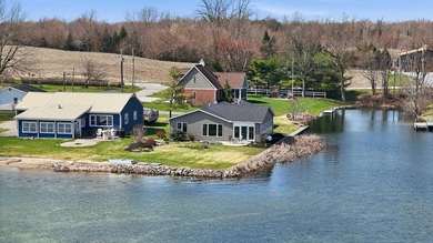 This beautiful lakefront ranch has everything sought after in a - photo 1