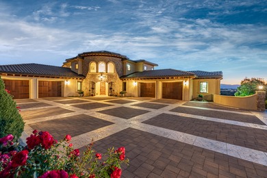 Surrounded by the natural beauty of Southern Oregon's Rogue