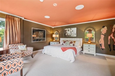 Seize the opportunity to own a one-of-a-kind property in - photo 7