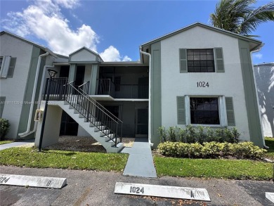 Lake Condo For Sale in Homestead, Florida