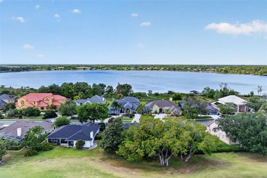 Welcome to refined living in the highly sought-after Edgewater - photo 5