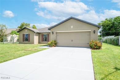 Cape Coral Area Home For Sale in Cape Coral Florida