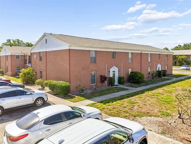 Discover this beautifully updated 1-bedroom 1-bathroom condo - photo 3