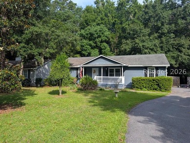 Single-level, elevated 3-bedroom, 2-bath home in the Baywood - photo 1