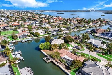 New seawall 2024. Direct-access southern-exposure home on a key - photo 4