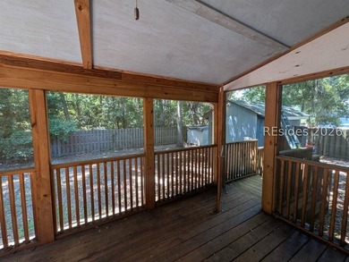 Single-level, elevated 3-bedroom, 2-bath home in the Baywood - photo 7