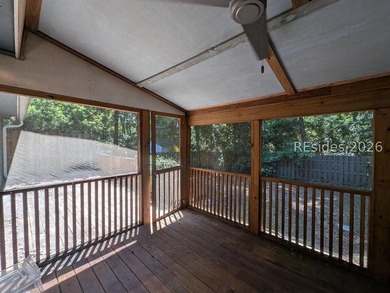 Single-level, elevated 3-bedroom, 2-bath home in the Baywood - photo 8