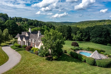 Lake Lillinonah Home For Sale in Bridgewater Connecticut