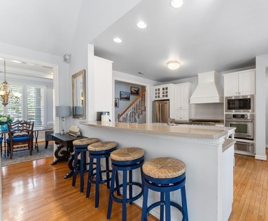 A relaxed Chesapeake Bay lifestyle meets resort living in this - photo 12