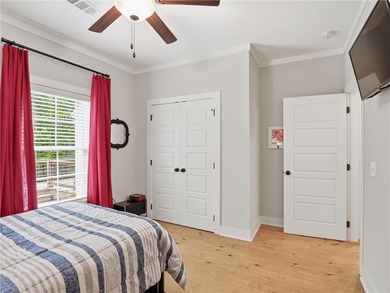 Welcome to your private retreat inside the gated community of - photo 15