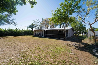 Unapproved short sale. Beautifully fully updated 3-bedroom - photo 16