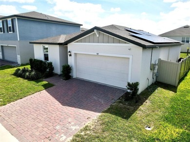 Short Sale. - PRICED TO SELL! Welcome to this 2022-built - photo 2