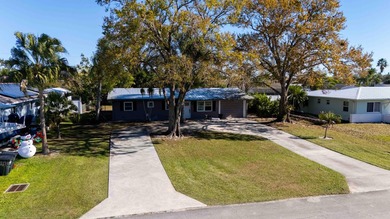 Unapproved short sale. Beautifully fully updated 3-bedroom - photo 22