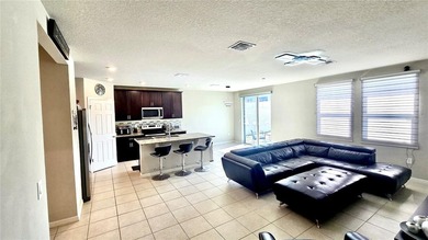 Short Sale. - PRICED TO SELL! Welcome to this 2022-built - photo 10