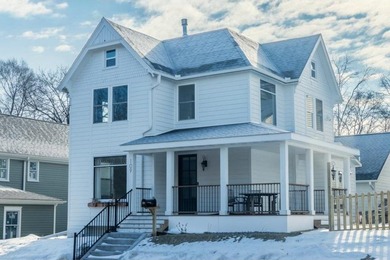 St. Croix River Home For Sale in Stillwater Minnesota