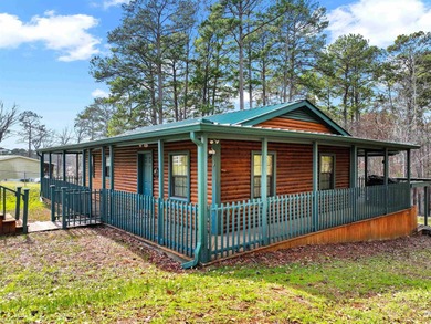Toledo Bend Lake Home For Sale in Hemphill Texas