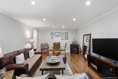 Come experience this beautiful pre-war one bedroom, one bathroom - photo 7