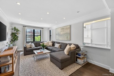 Rarely-available, meticulously renovated West Village 2-Bedroom - photo 1