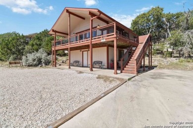 Canyon Lake Home For Sale in Canyon Lake Texas