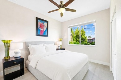 Beautifully upgraded 3-bed, 2-bath home in Oakland Park, built - photo 13