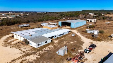 Very Large facility previously used for pipe manufacturing - photo 16