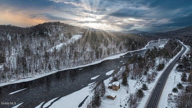Hudson River Home For Sale in North Creek New York