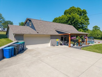 Welcome to this beautifully remodeled home nestled in a - photo 2
