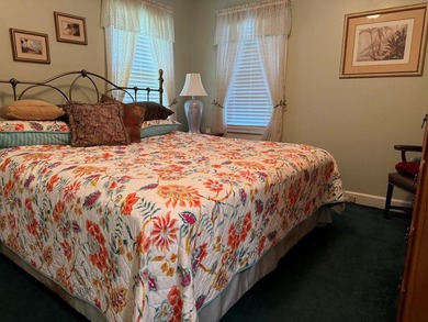 Charming updated traditional style home conveniently located in - photo 8