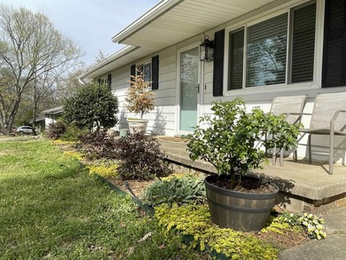 Greers Ferry Lake Home For Sale in Heber Springs Arkansas