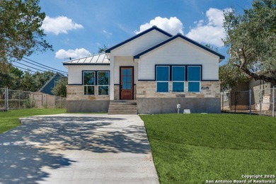 Canyon Lake Home For Sale in Canyon Lake Texas