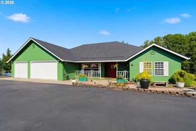 OPEN SUNDAY JULY 26th FROM 12pm - 2pm.Country living meets - photo 1