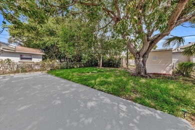 Beautifully renovated West Palm Beach home in the desirable - photo 22