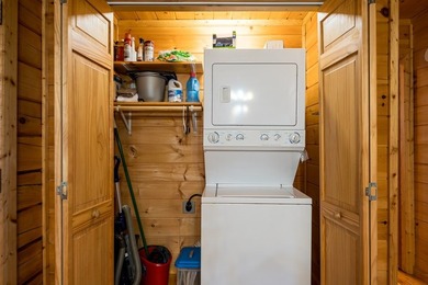 Check out his beautiful traditional mountain home with - photo 23
