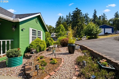 OPEN SUNDAY JULY 26th FROM 12pm - 2pm.Country living meets - photo 5