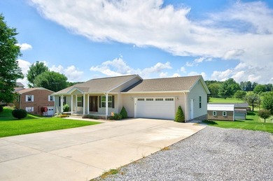 Welcome to this well-maintained, move-in-ready, 4-bedroom - photo 2