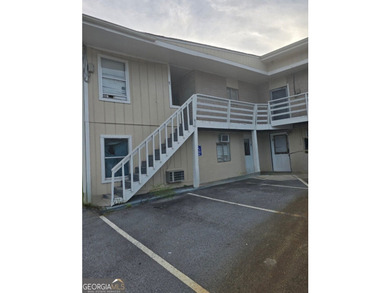 Rare investment opportunity! 7988 square feet - freestanding - photo 3