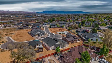 Wake up to the beauty of the Redlands, spend your weekends - photo 37