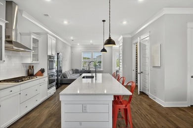 Luxury meets convenience in the sought-after marsh front - photo 8