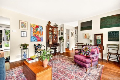 Nestled on a quiet cul-de-sac in Mamaroneck's sought-after - photo 10