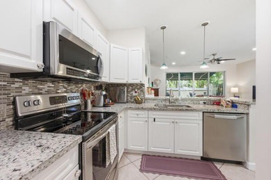 Welcome to Old Florida Bungalow Townhomes. A tastefully - photo 11