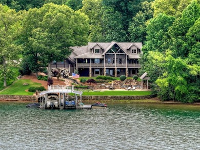 LAKE BLUE RIDGE AT IT'S FINEST! This 5-bedroom, 5.5-bath luxury - photo 12